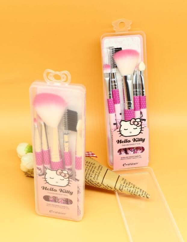 5 pcs. makeup brushes Hello Kitty e-shiner