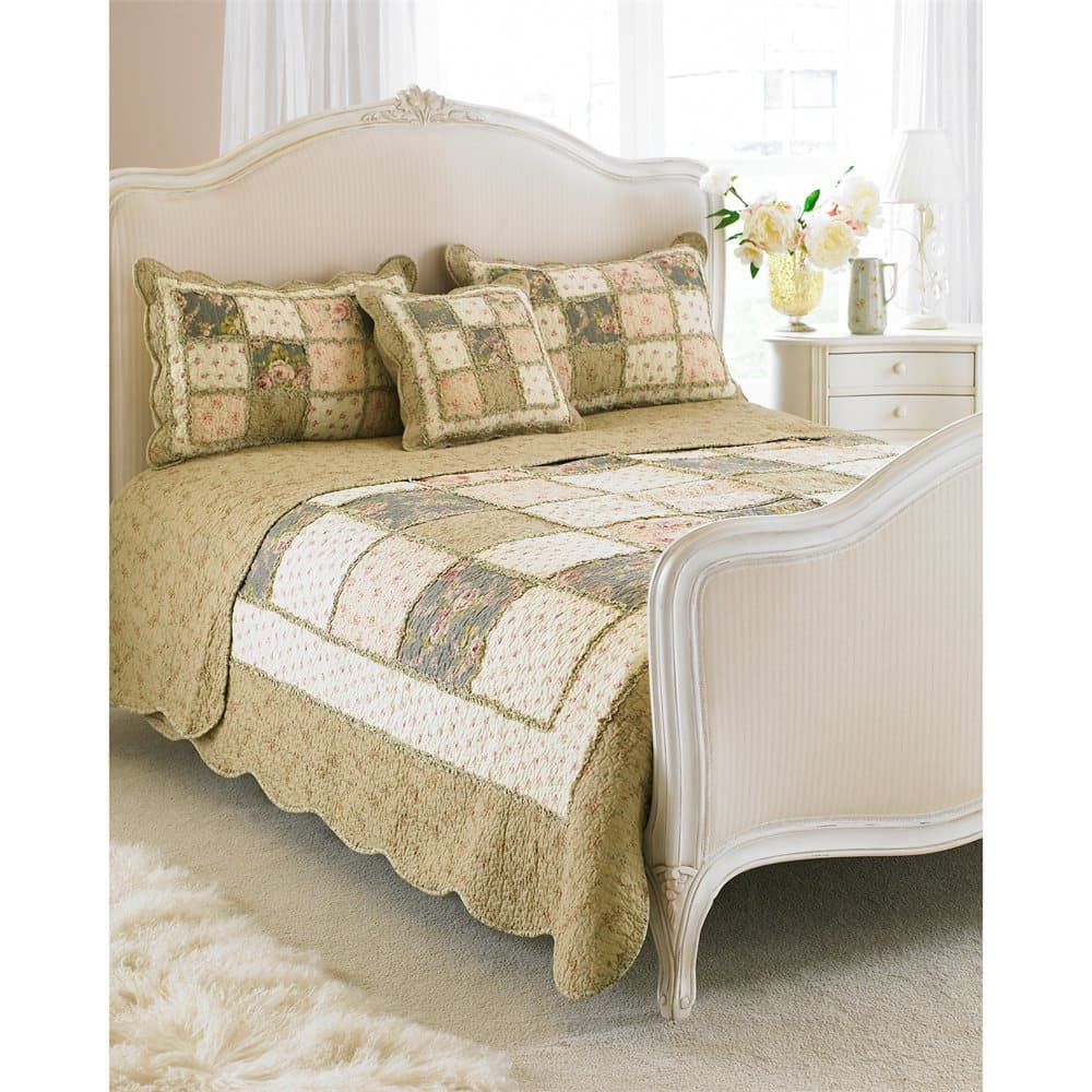 Riva Home Avignon Bedspread