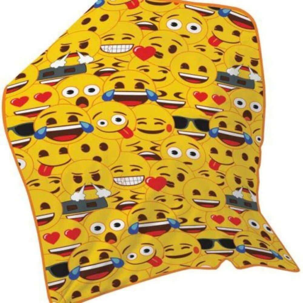Emoji Multi Face Fleece Blanket CDON
