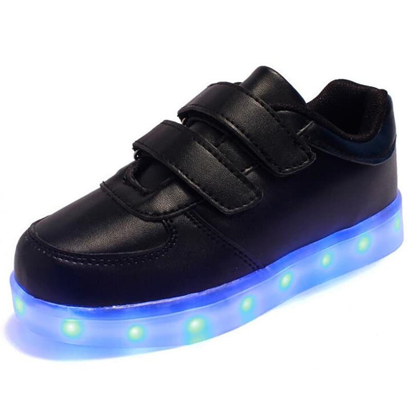 LED skor/sneakers Barn SVARTA - KARDBORRE st 27-34