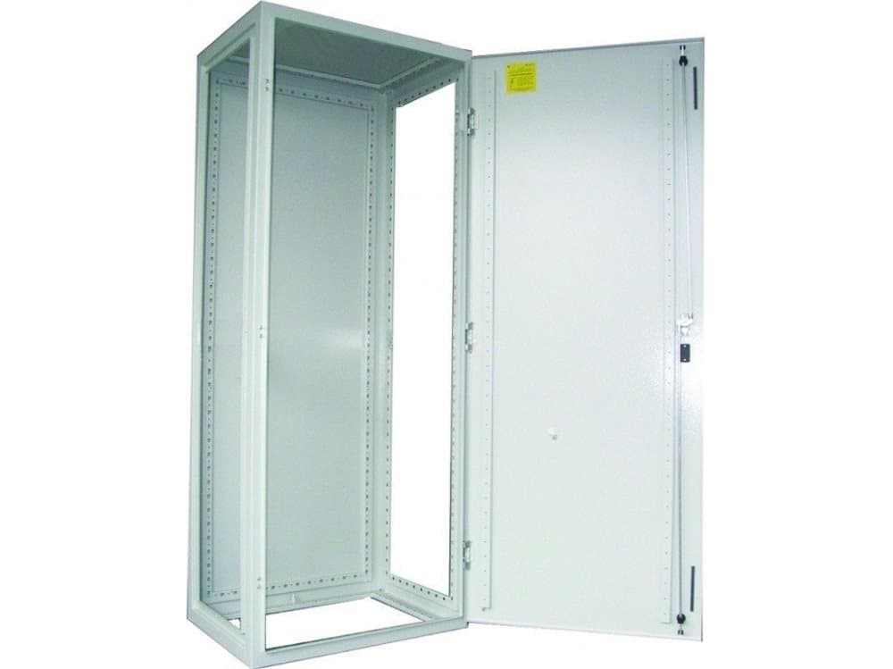 Eaton IP40 enclosed switchgears (114436)