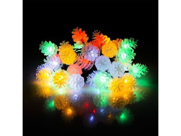 Retlux julgransbelysning 40 LED färgad