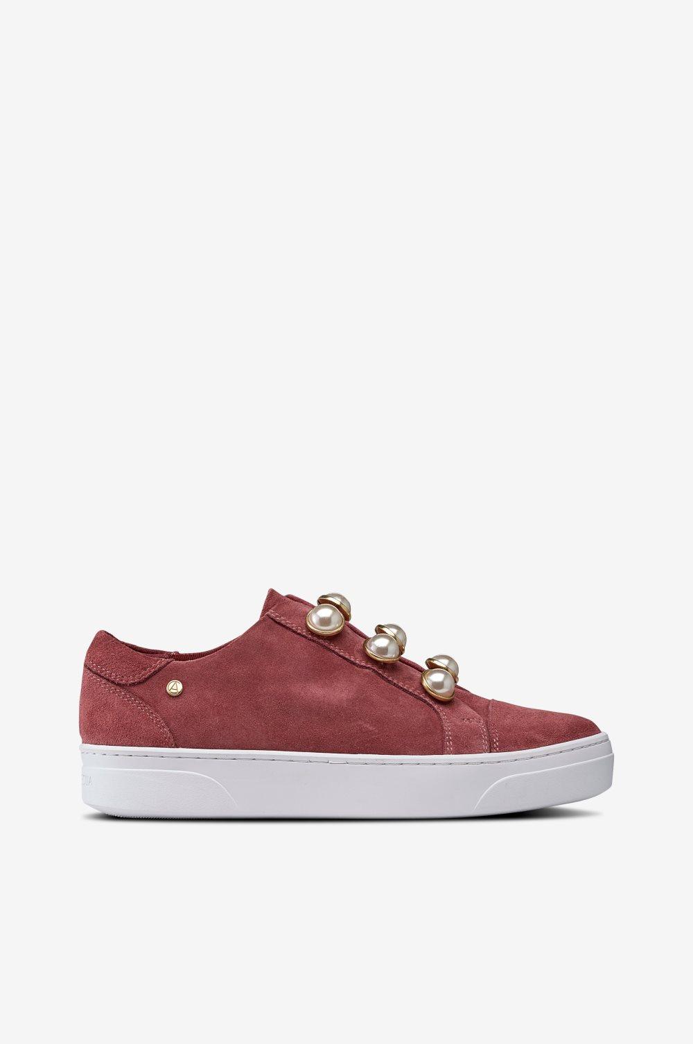Sneakers Pearls