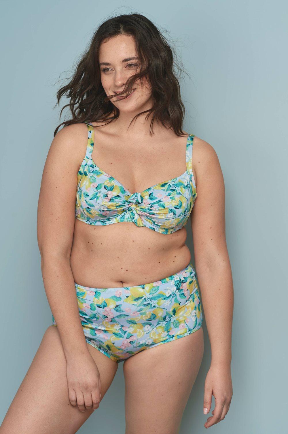 Bikinitrusse Ingela