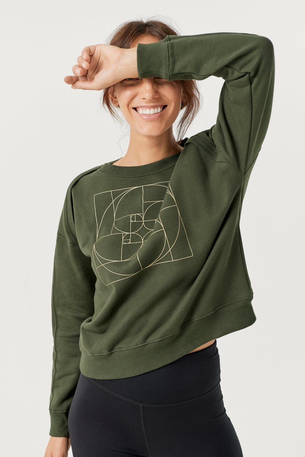 Collegegenser Yoga Crewneck BR FL
