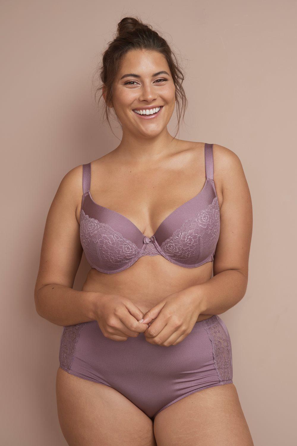 Maxitrosa Ellie