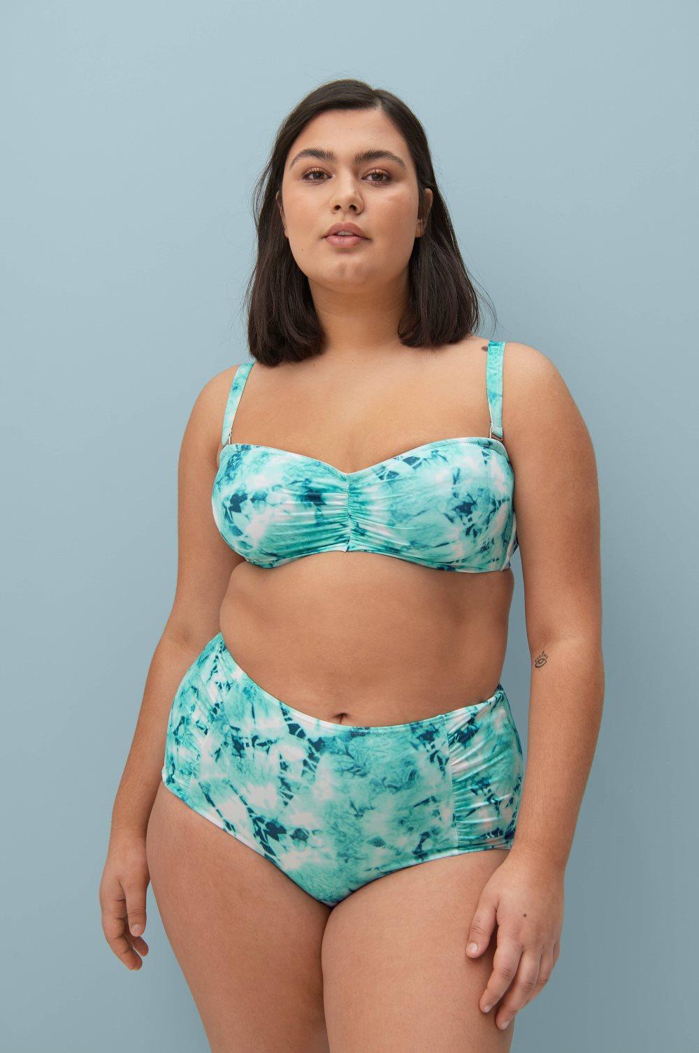 Bikinitrosa Meja