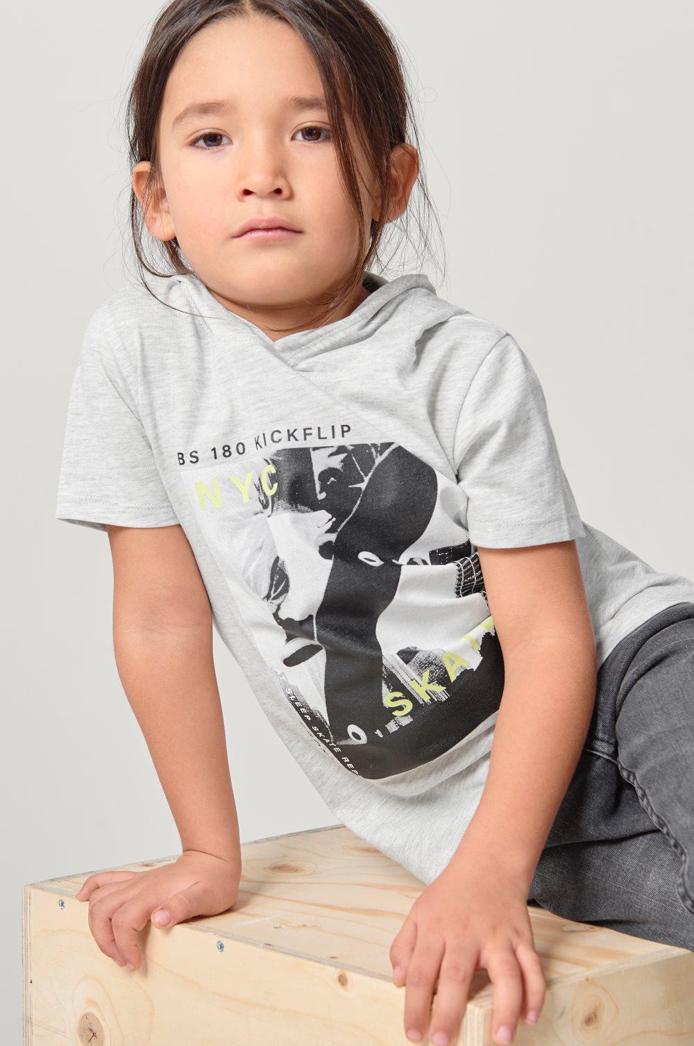 T-shirt med hætte Christian
