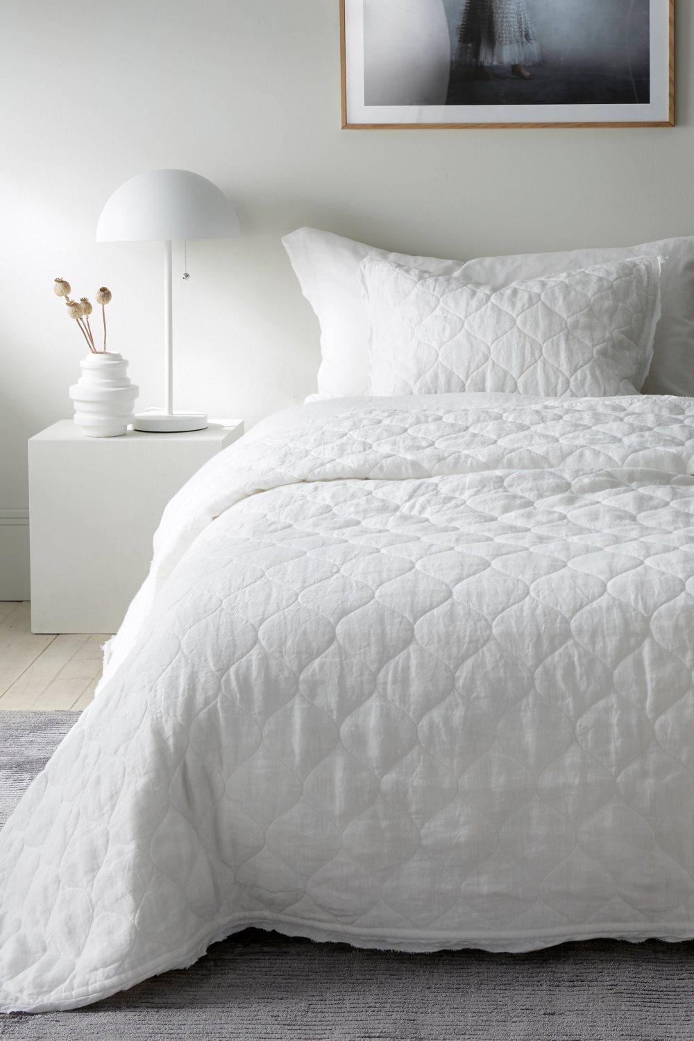 Sengetæppe Elmira af vasket hør 260x260 cm