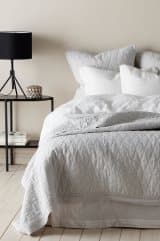 Sengeteppe Candice i vasket lin 260x260 cm