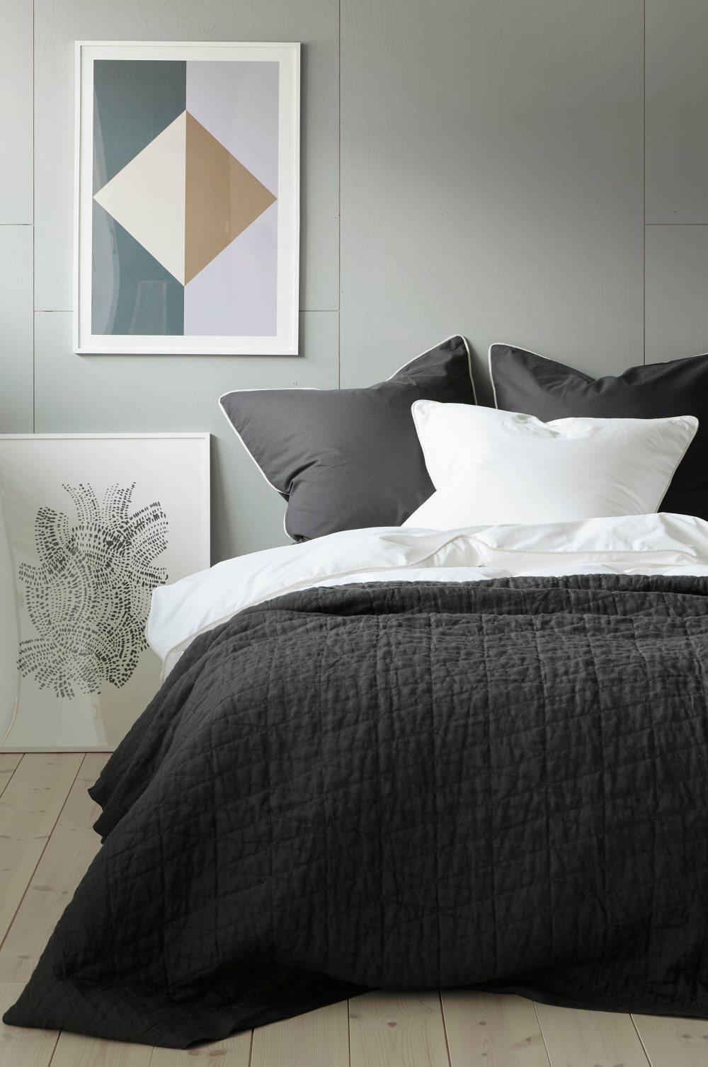 Sengetæppe Candice af vasket hør 180x260 cm