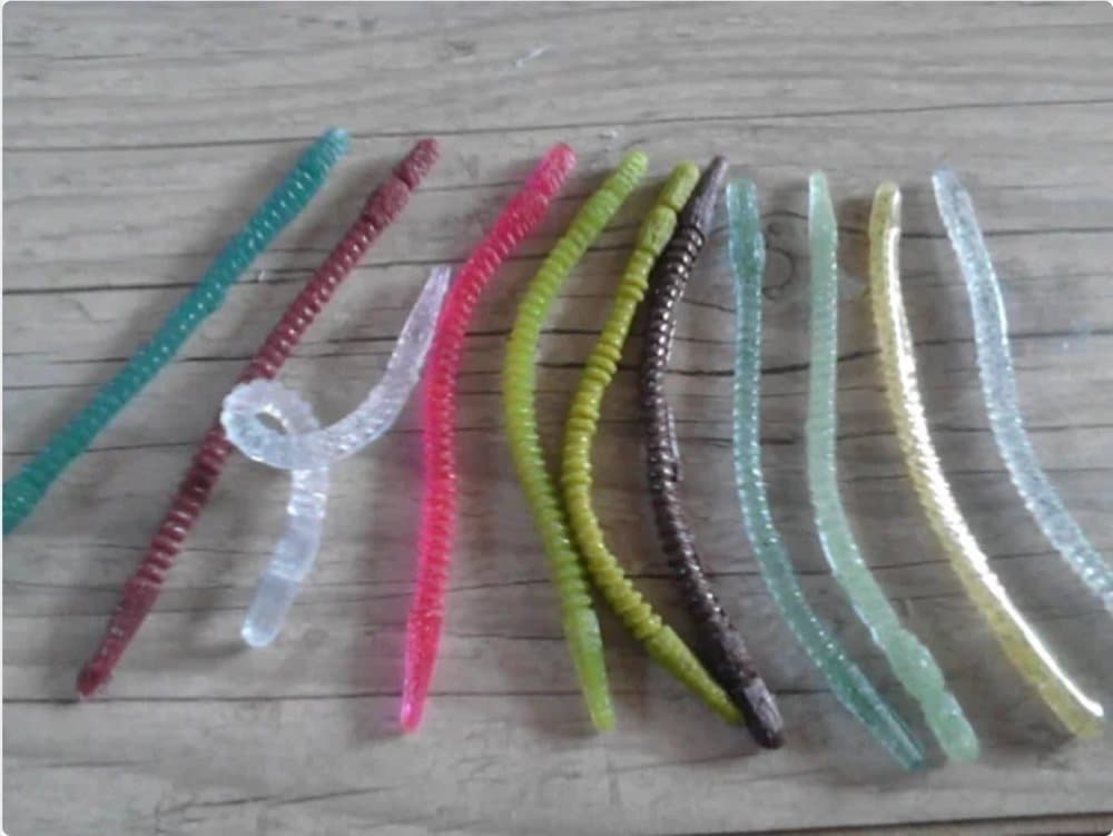 Shape (mold) Fishing Drag "Masks" Random Color