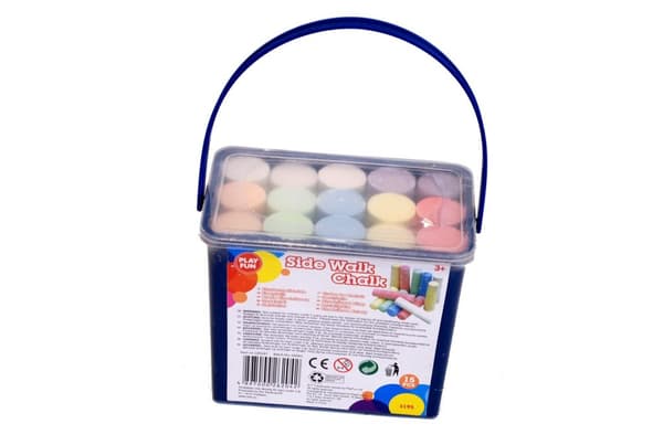 Street crayons in bucket 15pcs