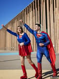 Miniatyrbillede 6 af 11: Funidelia | Sexet Supergirl kostume OFFICIELLE til kvinder ▶ Kara Zor-El, Superhelte, DC Comics