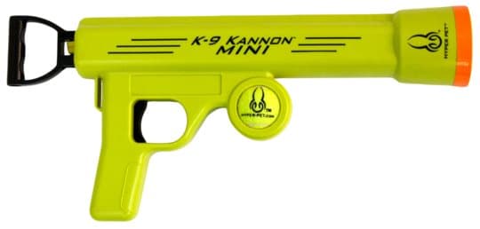 Hyper K-9 Kannon - ampua tennispalloa jopa 20 metrin päässä!