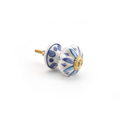CGB Giftware Flower Shaped Ceramic Drawer Pull