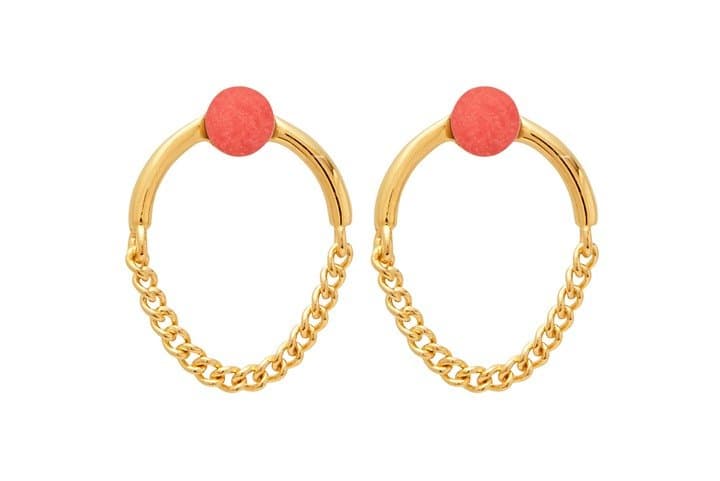 Louise Kragh Örhängen Microdot Gold Scarlet Red Matt