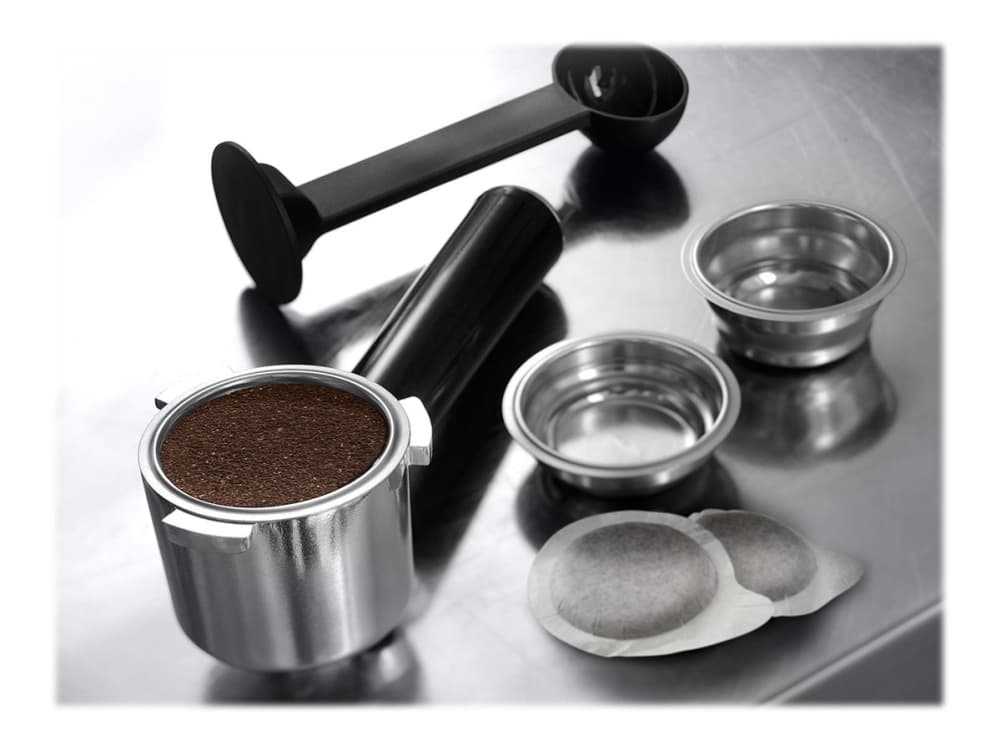 De'Longhi DEDICA EC 685.W - Kaffemaskin med cappuccinatore - 15 bar - vit