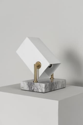 Watt & Veke Box Golvlampa H: 20 cm Vit