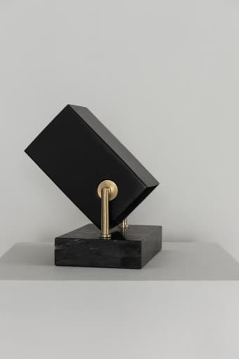 Watt & Veke Box Golvlampa H: 20 cm Svart