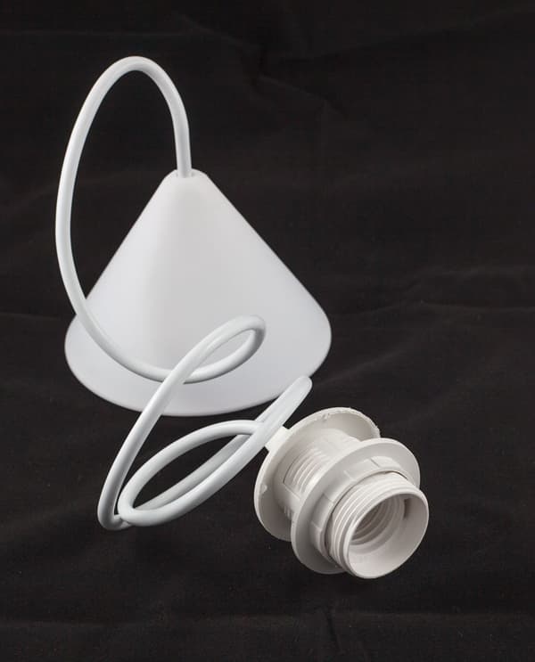 Lamp holder white x 3 pcs E27 socket (regular size)