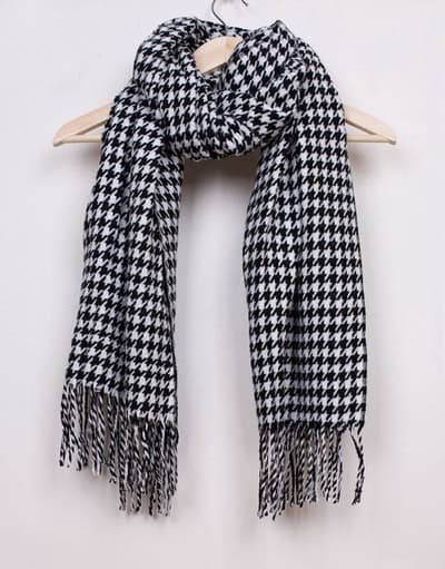Long plaid scarf
