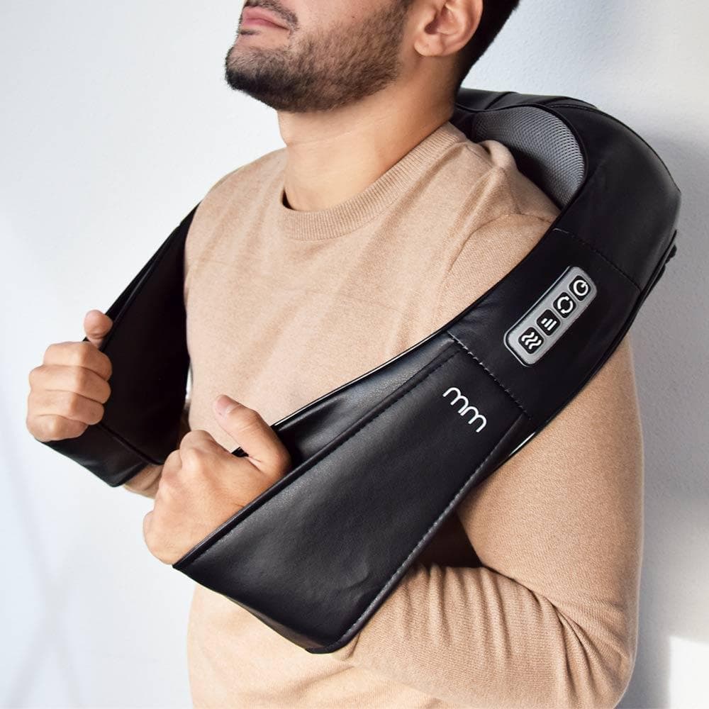 Shiatsu Massage - Masserar nacke, axlar & rygg