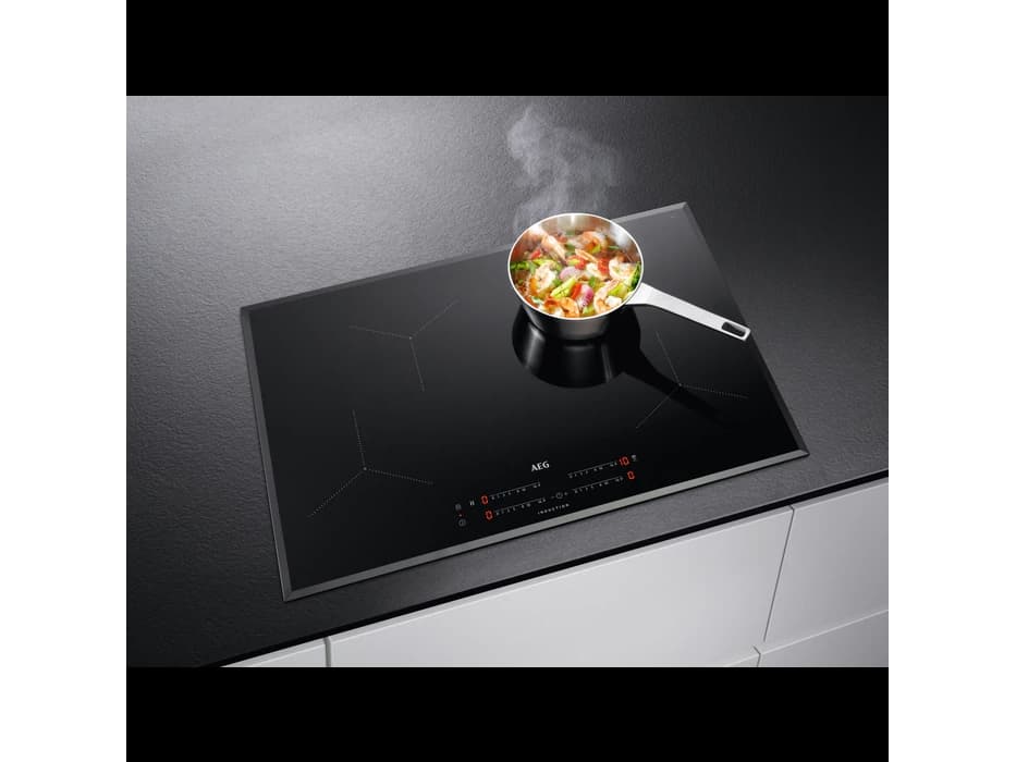 AEG IKB84431FB 80 cm Induktionskogeplade med Hob2Hood