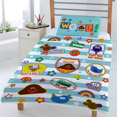 Hey Duggee Woof Reversible Junior Duvet Set