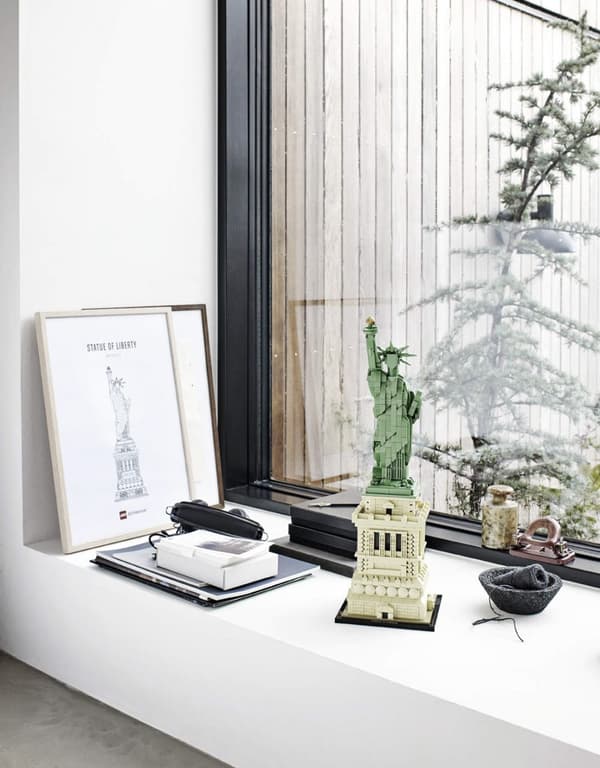 LEGO Architecture Frihedsgudinden