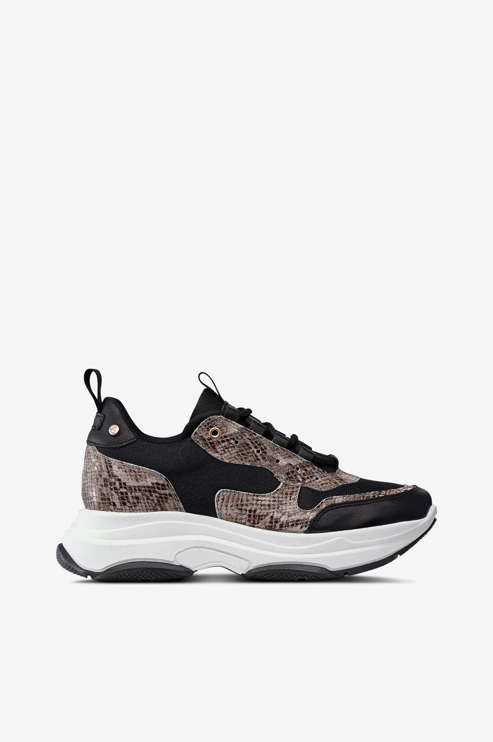 Sneakers Thick Outsole Leather