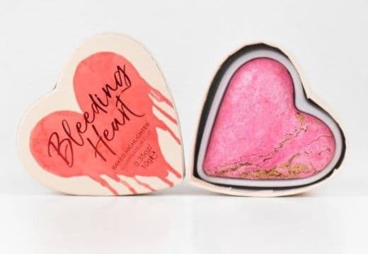 Makeup Revolution Bleeding Heart highlighter