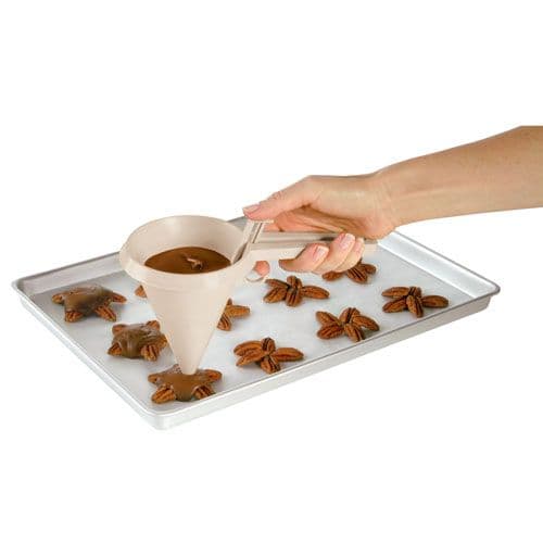 Wilton Knäcktratt Easy-Pour Funnel