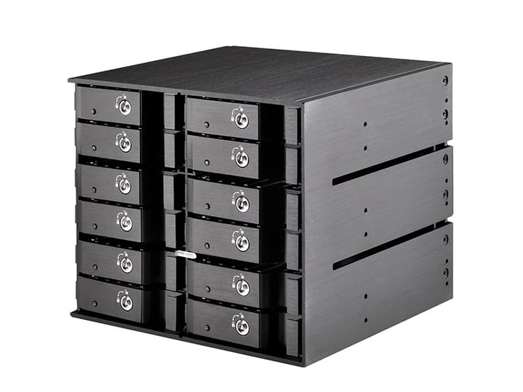 Silverstone SST-FS212B, HDD,SSD, SATA, 2.5", 6 Gbit/s, Rack (6U), Svart