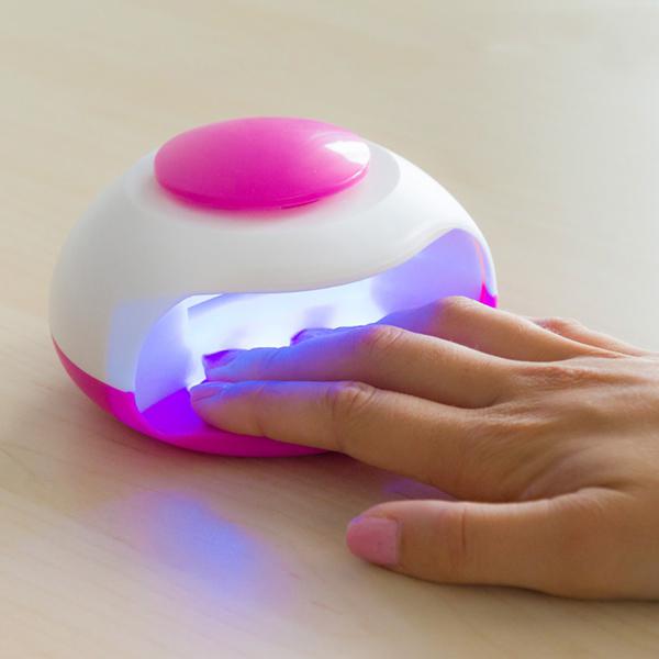 Bärbar Nageltorkare med UV Ljus Skönhet och hälsa CDON.COM Nageltorkare 'Fast Dry' UV Lampa
