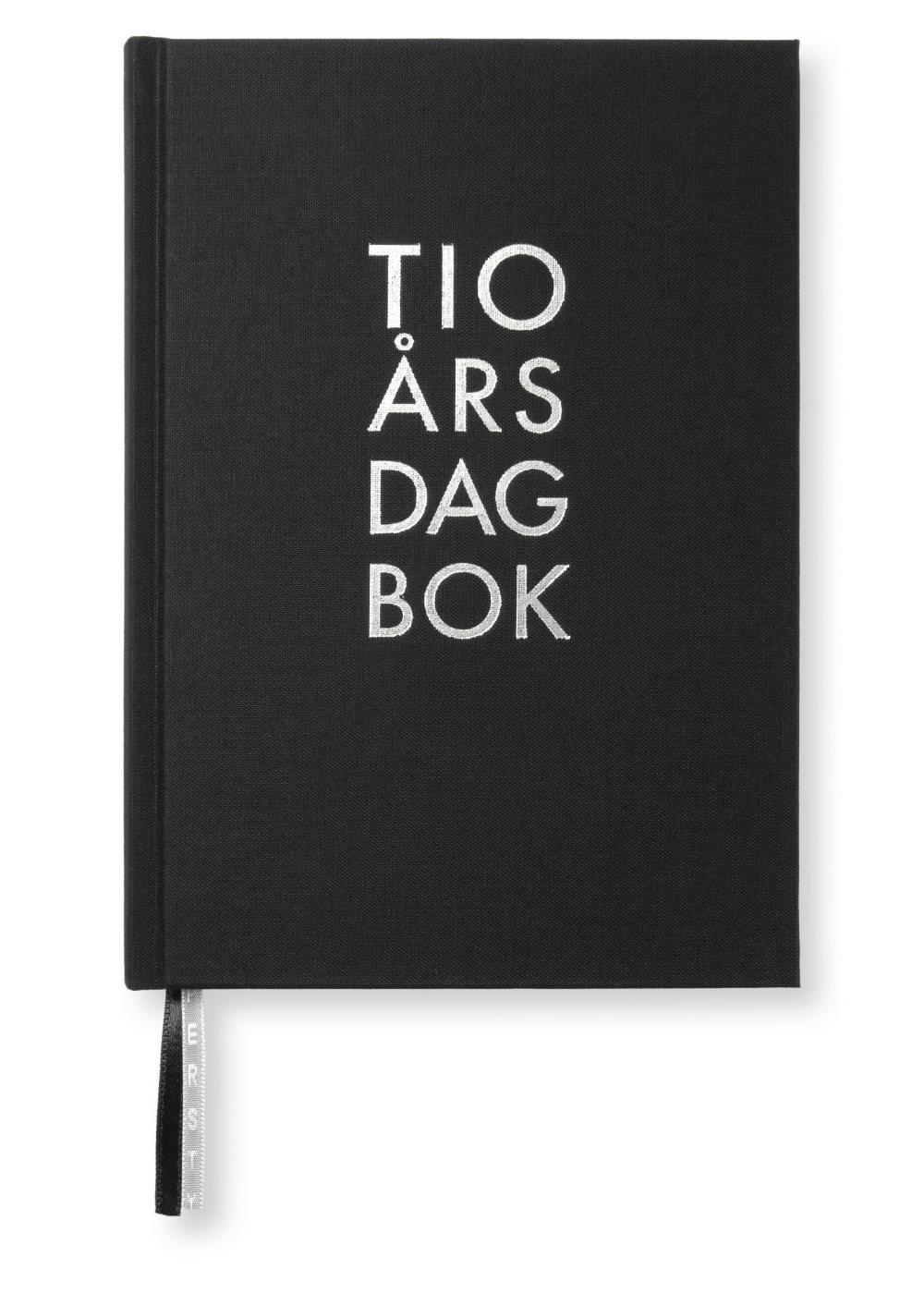 10-Års Dagbok A5 Textil Svart Paperstyle