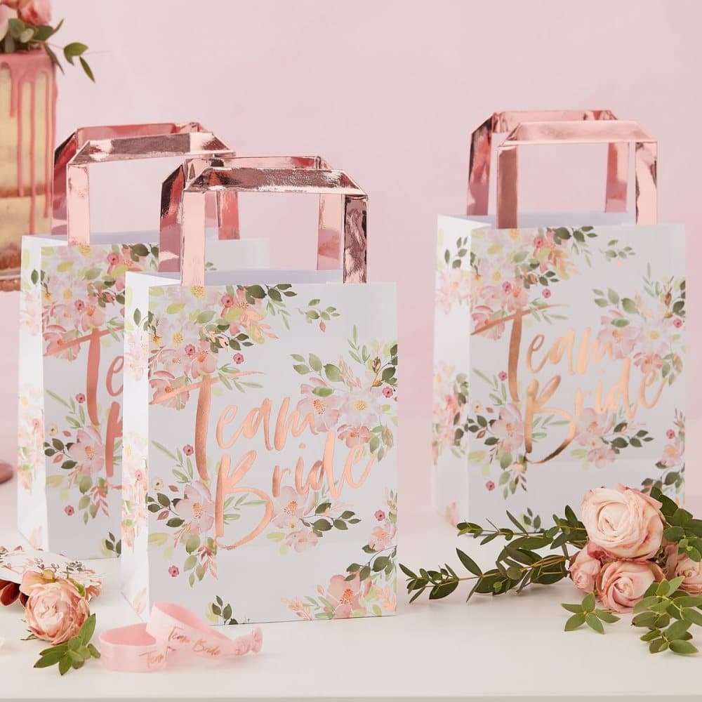 Papperspåsar Blomster - Team Bride