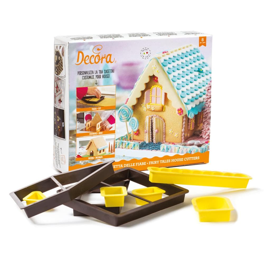 set 8 cutters fairy tales house