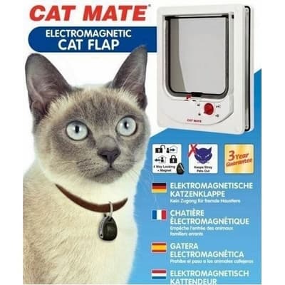 Cat Mate Small Electromagnetic Cat Flap With Collar Magnet