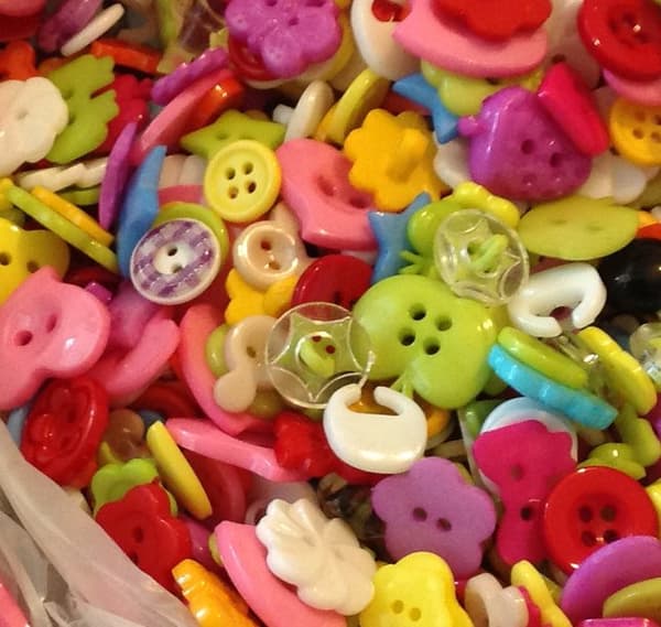 akryl knappar mixfärg 60 gram