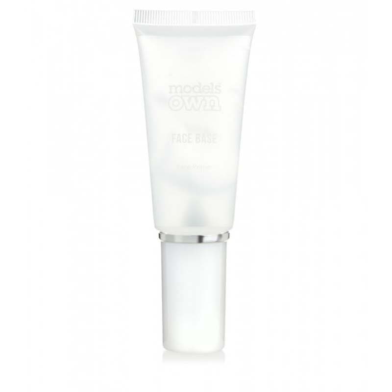 MODELS OWN FACE PRIMER - MATTIFYING