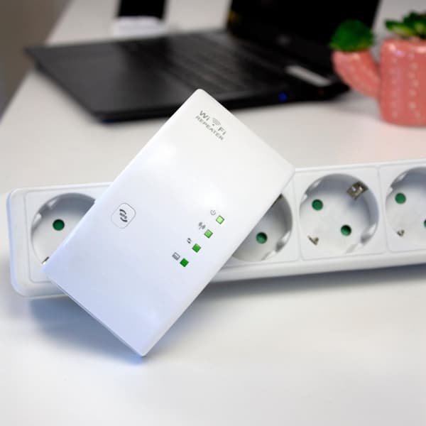 Trådløs Wi-Fi Repeater - Hvid