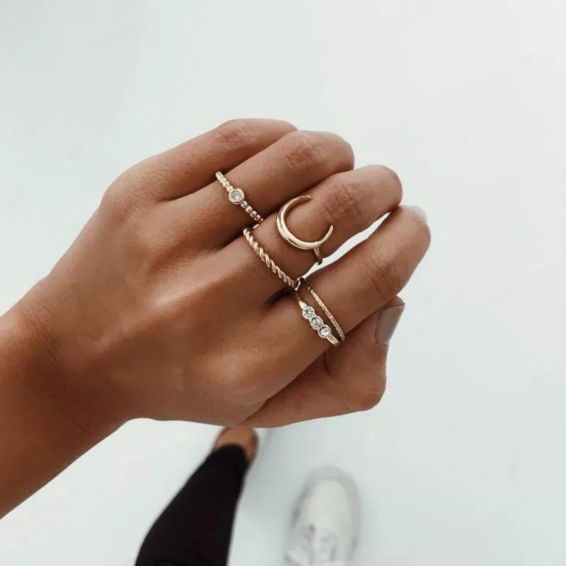 5-pack Boho Guld Ringar - Rhinestones, Måne & Olika Mönster