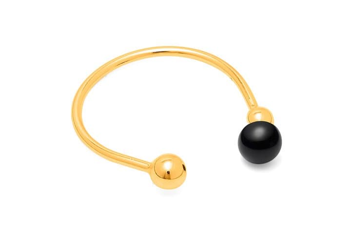 Ring, PearlOnStrings 0402