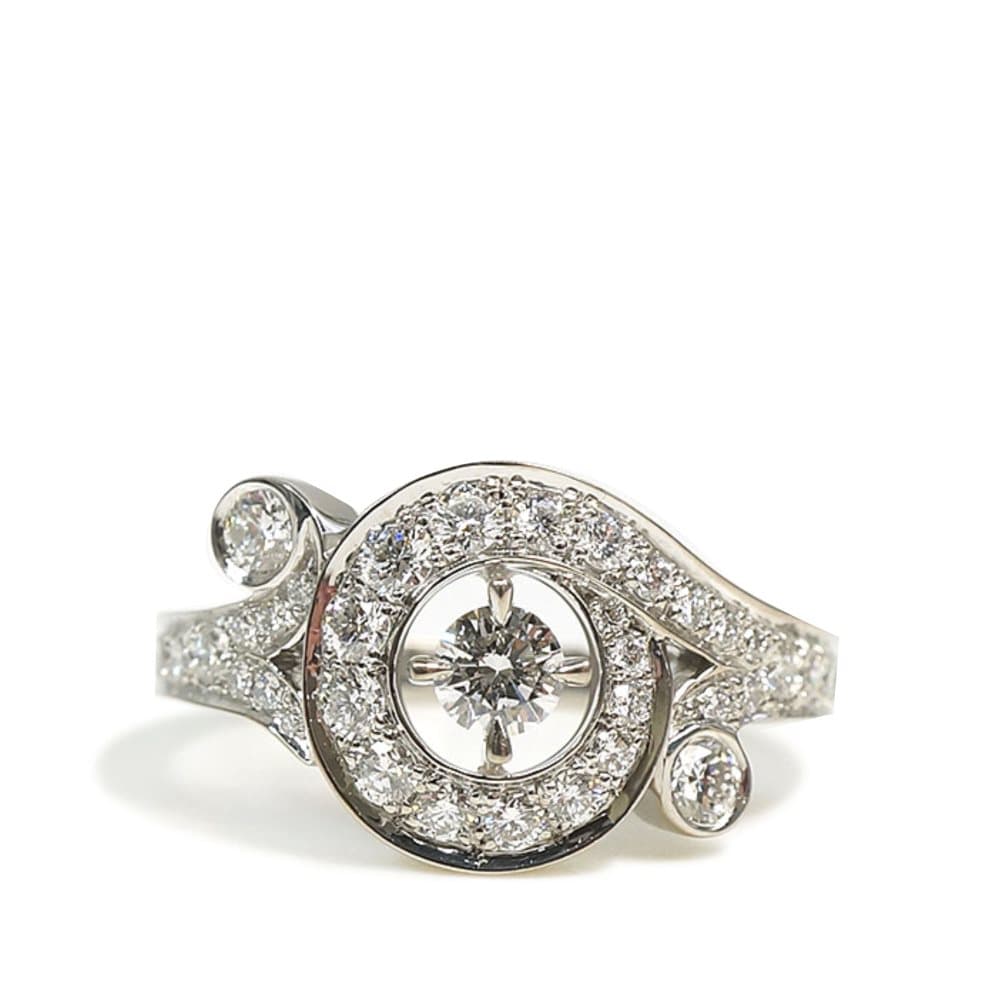 Van Cleef and Arpels 18k Nido Paradis Diamond Ring Silver