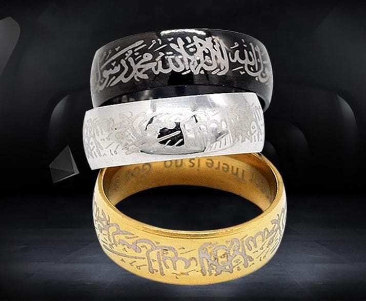 Islamisk ring i stål med kalima muslim sort, sølv, guld, blå