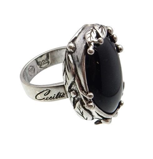 VJ Since 1890 Cecilla Collection Oval Sten