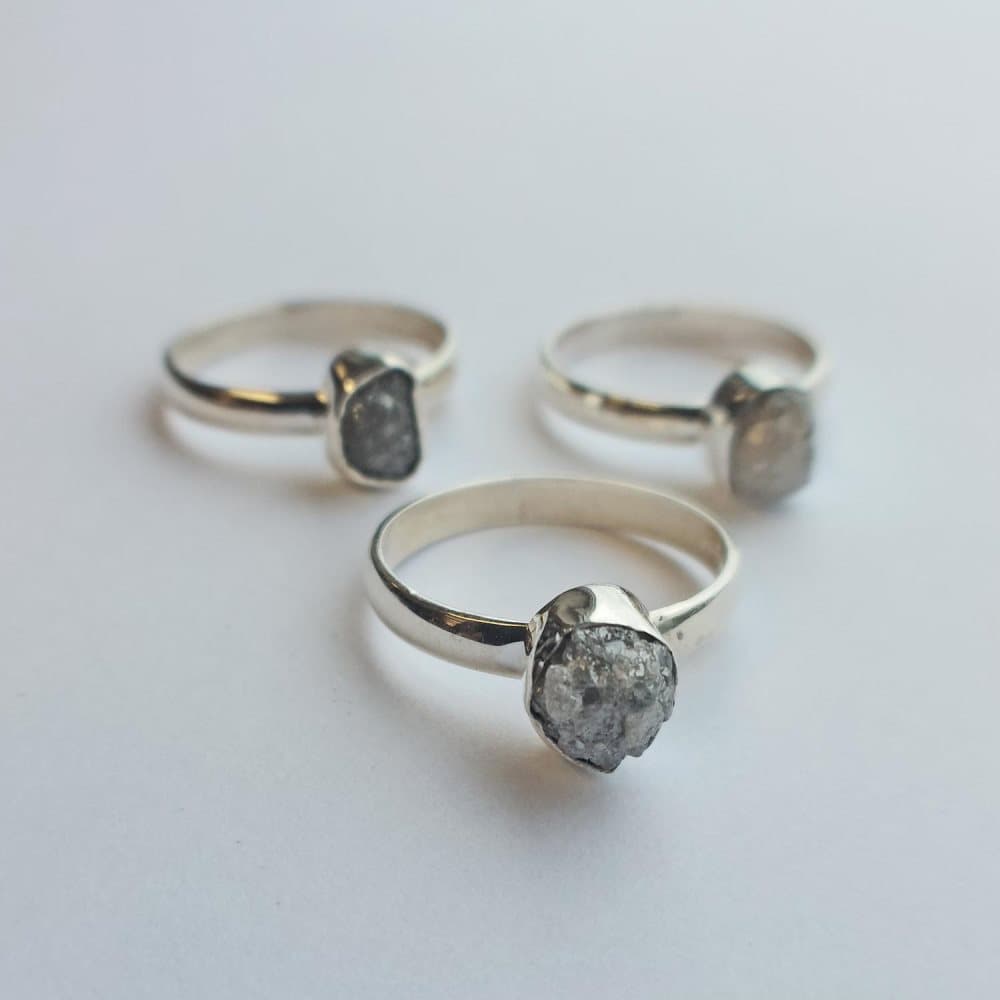 Beckasin Ring Silver med Naturlig Rådiamant 2,5 ct.