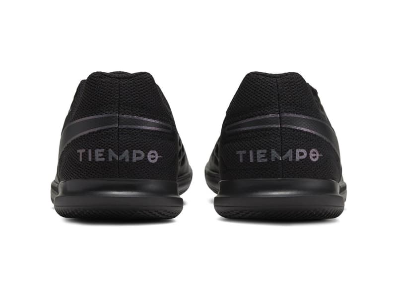 Nike Tiempo Legend 8 Academy Club IC AT6110 010 AT6110 010 black 45 1/2 shoes