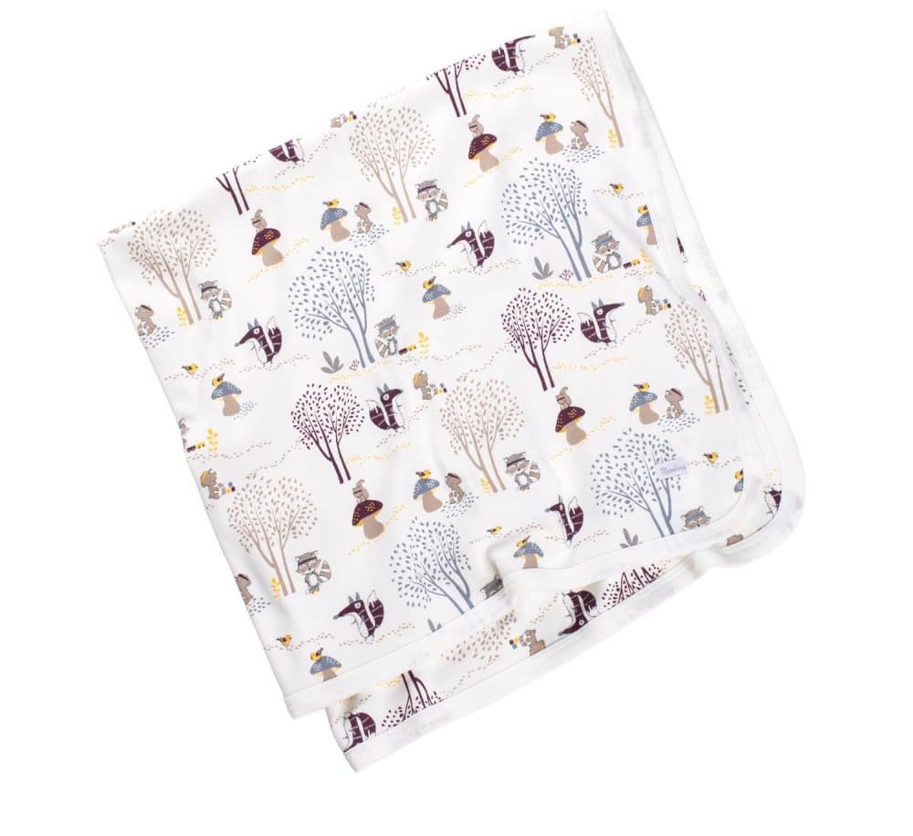 Newborn Babyfilt i bambu - Offwhite med skogsdjur